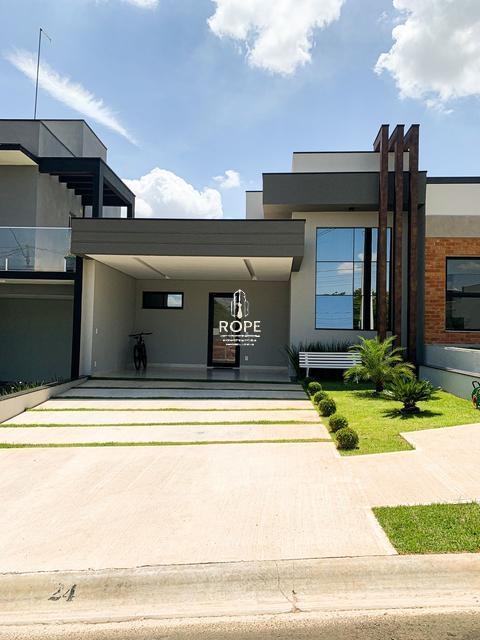 Casa à venda em Indaiatuba com 3 suítes e planejada no Condomínio Mantova 