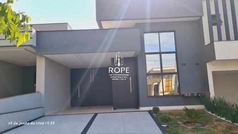 Casa à venda em Indaiatuba no Condomínio Park Gran Reserve