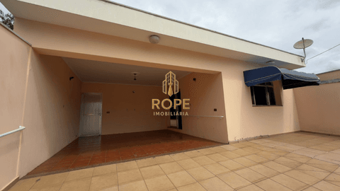 Casa à venda com 3 quartos e edícula em Salto no bairro Vila Progresso 